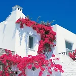 فندق Yria Island Boutique & 5*