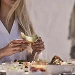Yria Island Boutique & فندق