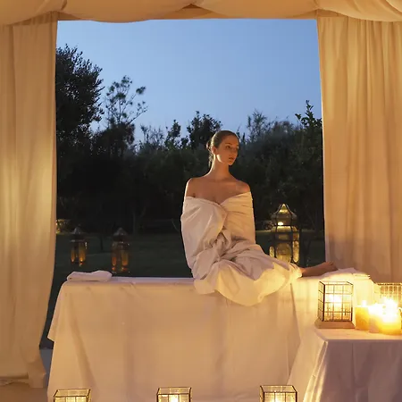 Hotel Yria Island Boutique & Spa 5*