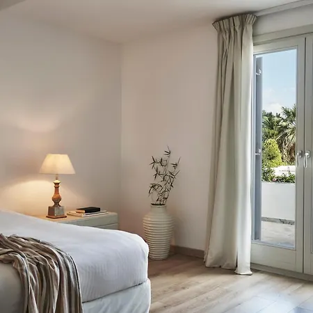 Hotel Yria Island Boutique & Spa Parasporos