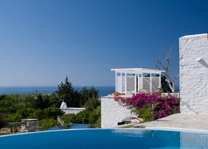 Отель Yria Island Boutique & 5*