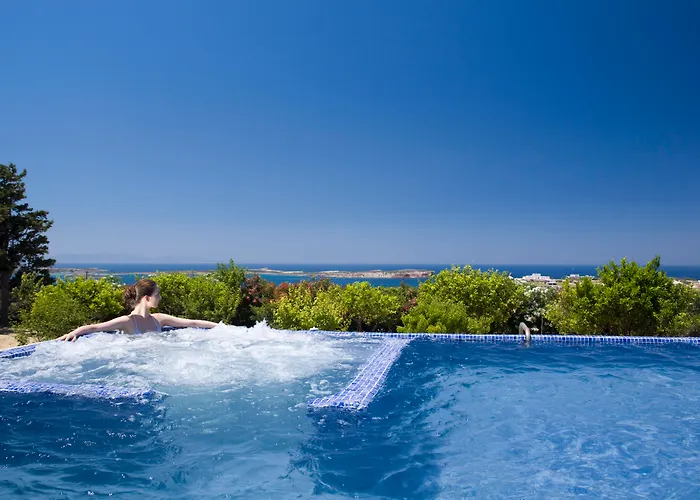 Yria Island Boutique & Отель 5*