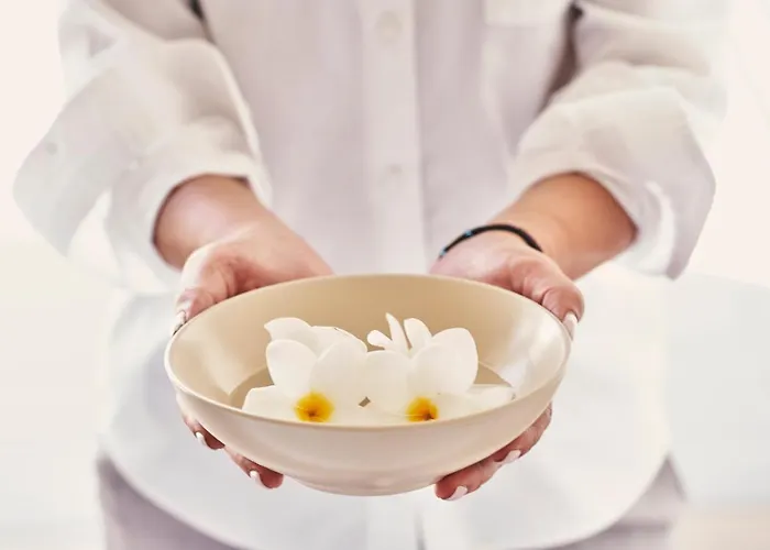 Yria Island Boutique & Отель 5*