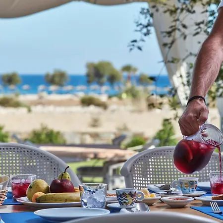 Yria Island Boutique & Hotel