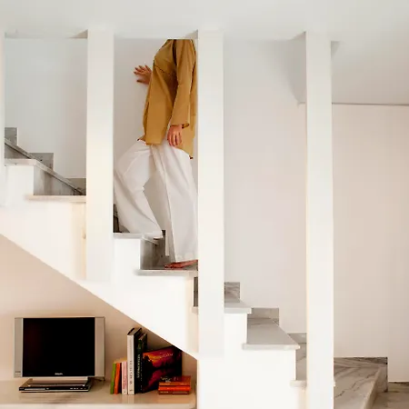 Yria Island Boutique & Hotel