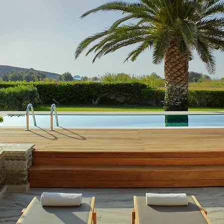 Yria Island Boutique Hotel&spa Hotel