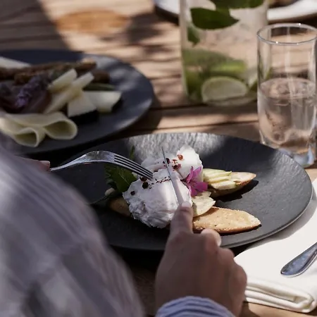 Yria Island Boutique Hotel&spa 5* Parasporos