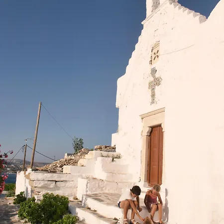 Hotel Yria Island Boutique &