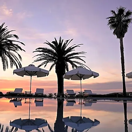 Yria Island Boutique & Hotel