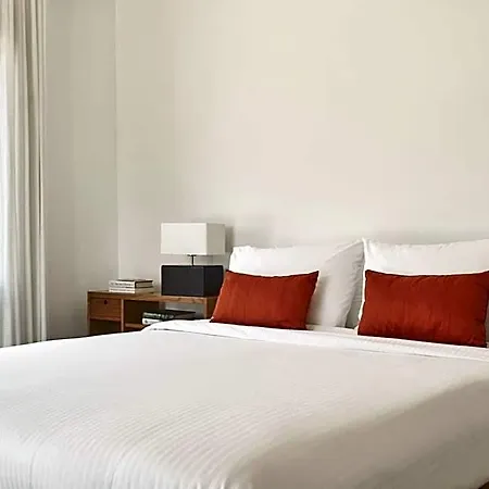 Yria Island Boutique & Hotel Parasporos