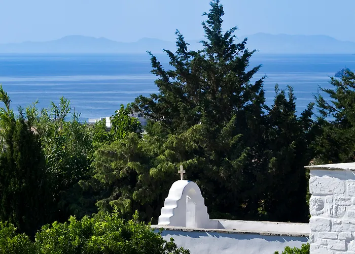 Yria Island Boutique & Hotel Parasporos