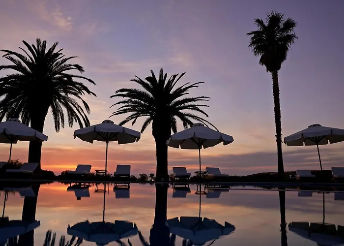 Hotel Yria Island Boutique & Parasporos