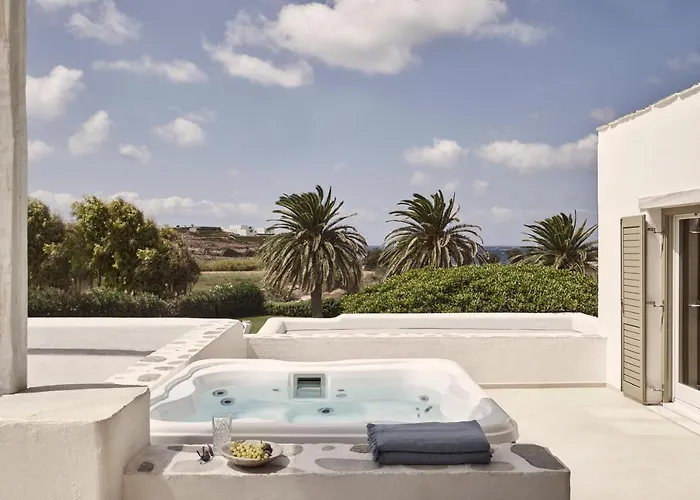 Yria Island Boutique & 5*